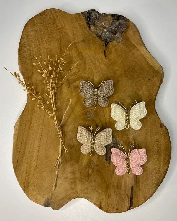 Alligatorclips Butterfly