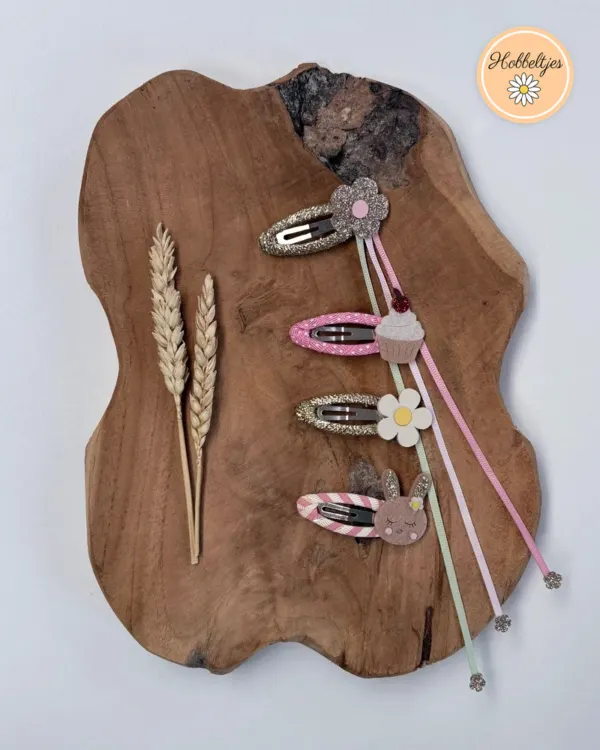 Rockahula haarspeldjes met bloem, cupcake, madelief en konijn, deels met lintjes